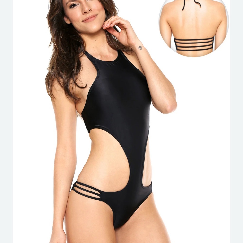 Cia.Marítima Black Cut-Out One-Piece Swimsuit (Size M)